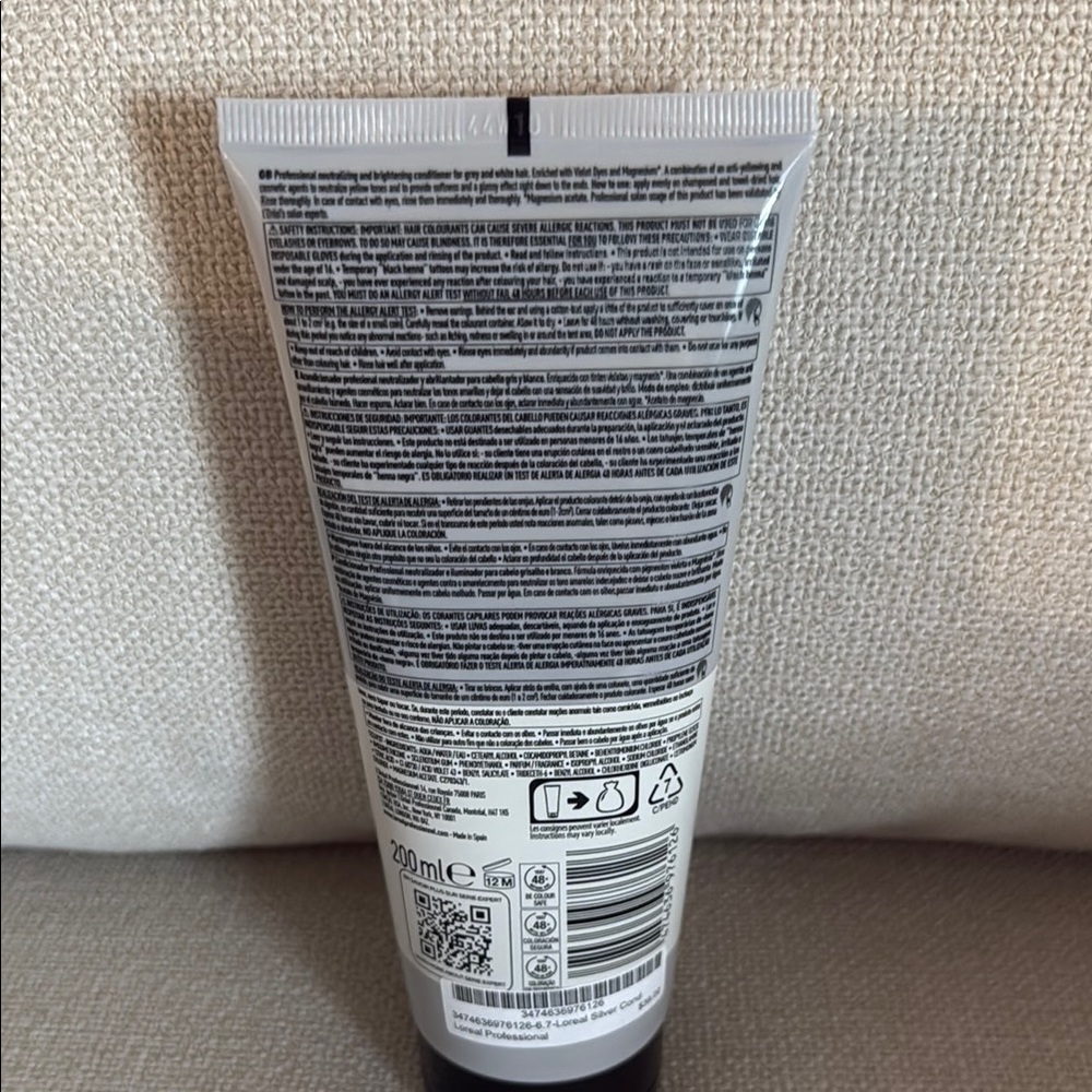 L'Oreal Professionnel Silver Hair Conditioner - Picture 2 of 2